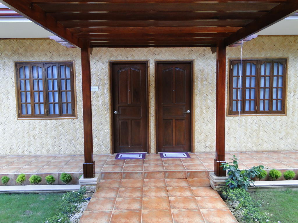 Susan'S Place Bed And Breakfast Puerto Princesa Exterior photo