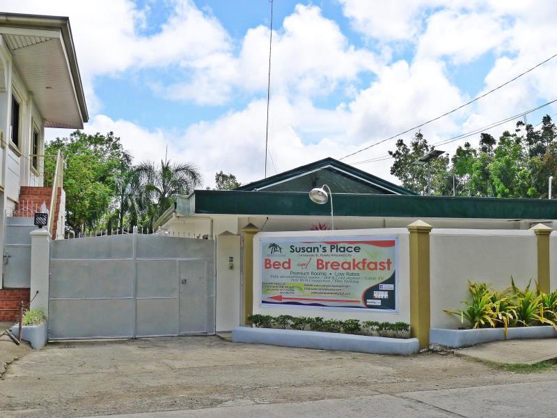 Susan'S Place Bed And Breakfast Puerto Princesa Exterior photo